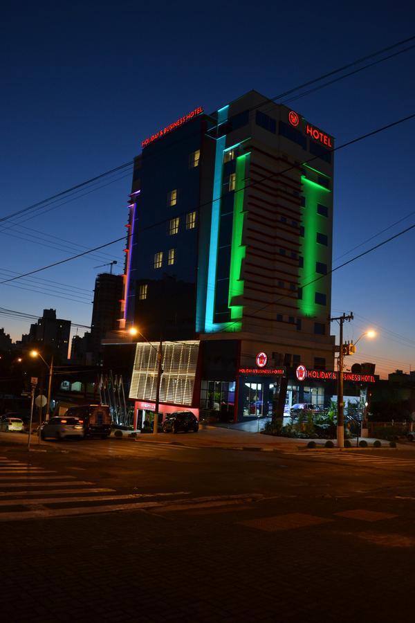 Holiday & Business Hotel - Em Frente Ao Centro De Eventos E Arena Conda Шапеко Екстер'єр фото